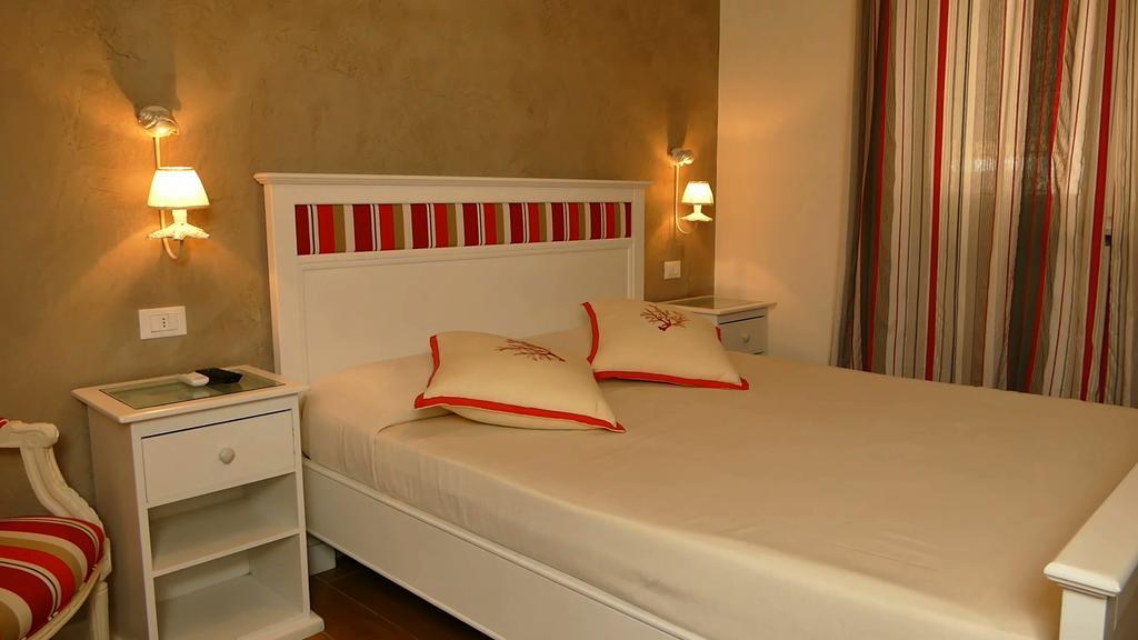 Bed & Breakfast Venezia Marina Di Carrara Camera foto