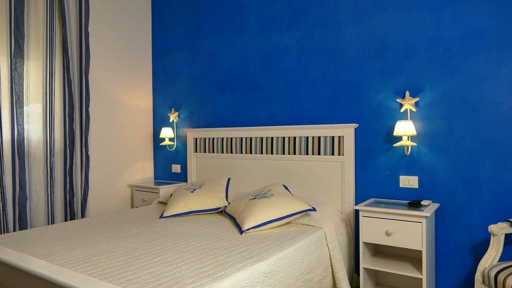 Bed & Breakfast Venezia Marina Di Carrara Camera foto
